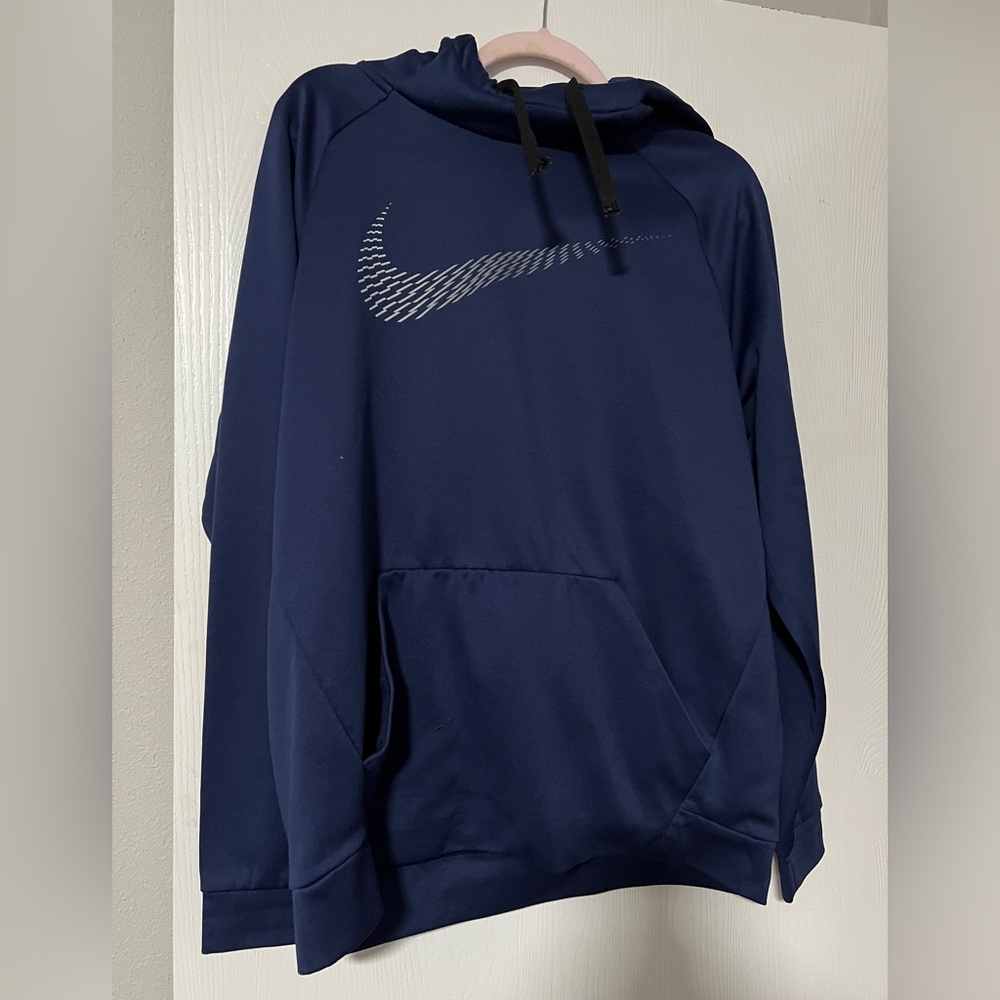 Nike Men's Navy Blue Pullover Sweater